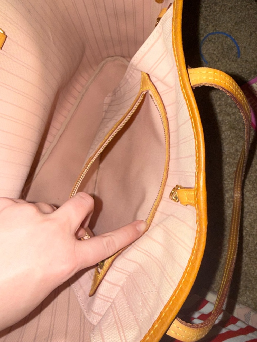 LV limited edition neverfull - Picture 7 of 8